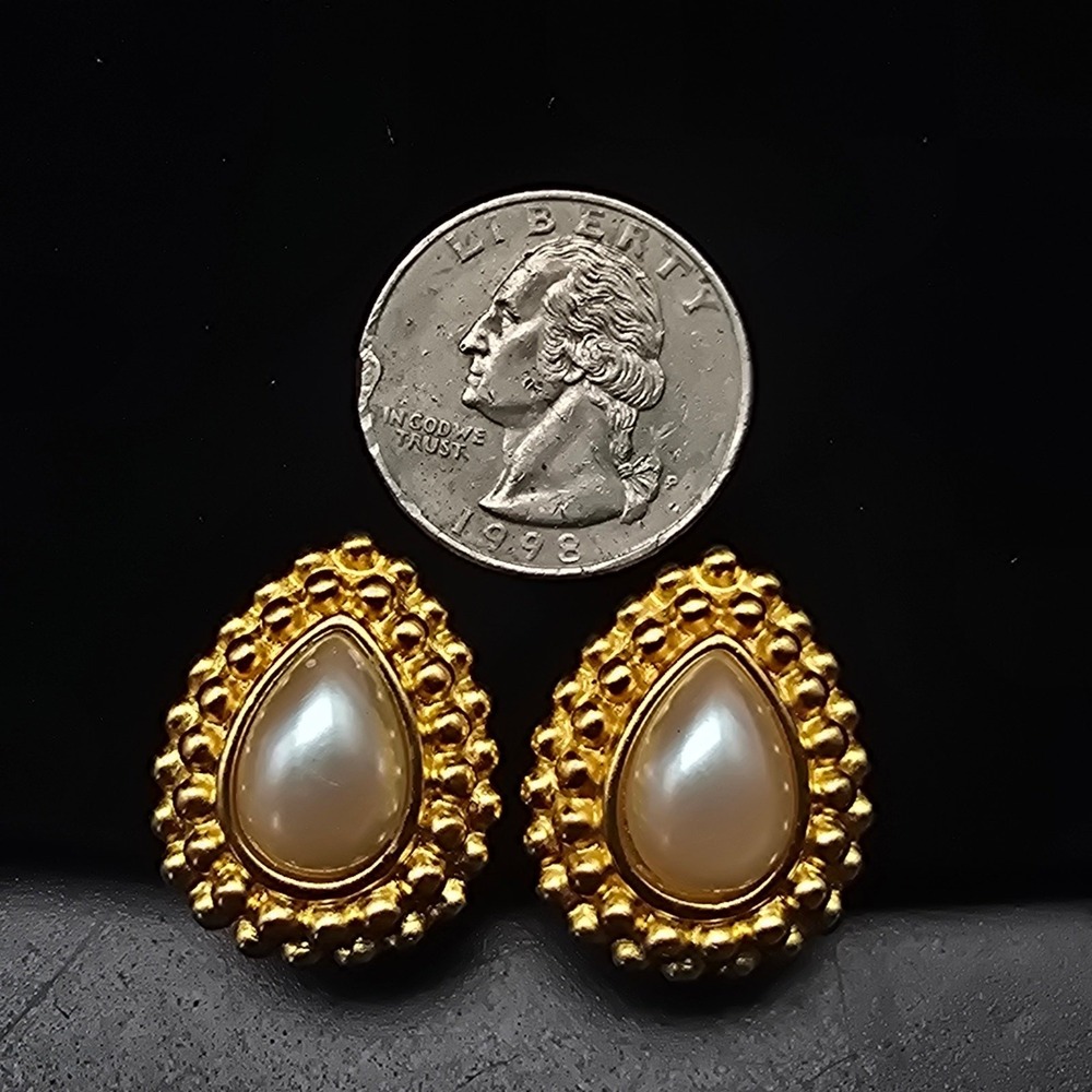 Napier Faux Pearl Tear Drop Clip On Earrings Vintage Jewelry